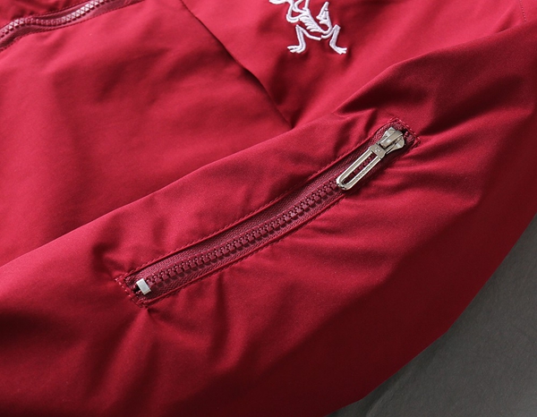 ブランドジャケット角部分ディテール